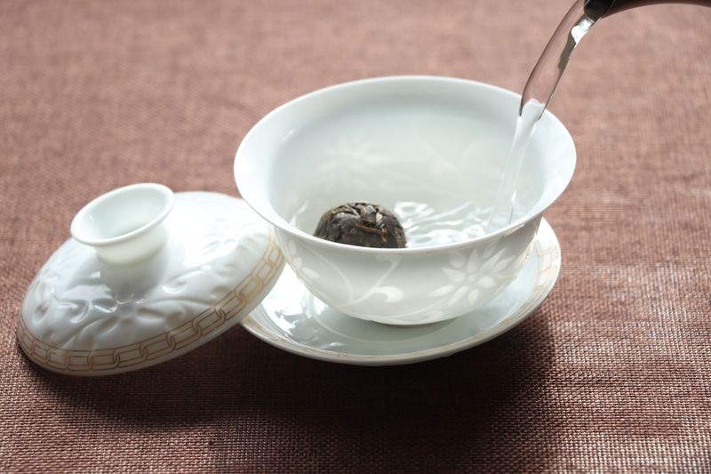 The Correct Method to Brew Pu'er Tea Dragon Pearls-2