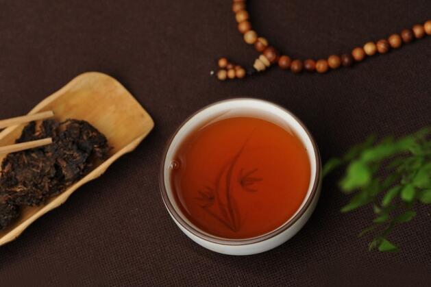 Elegant Women, Like Pu'er Tea-1