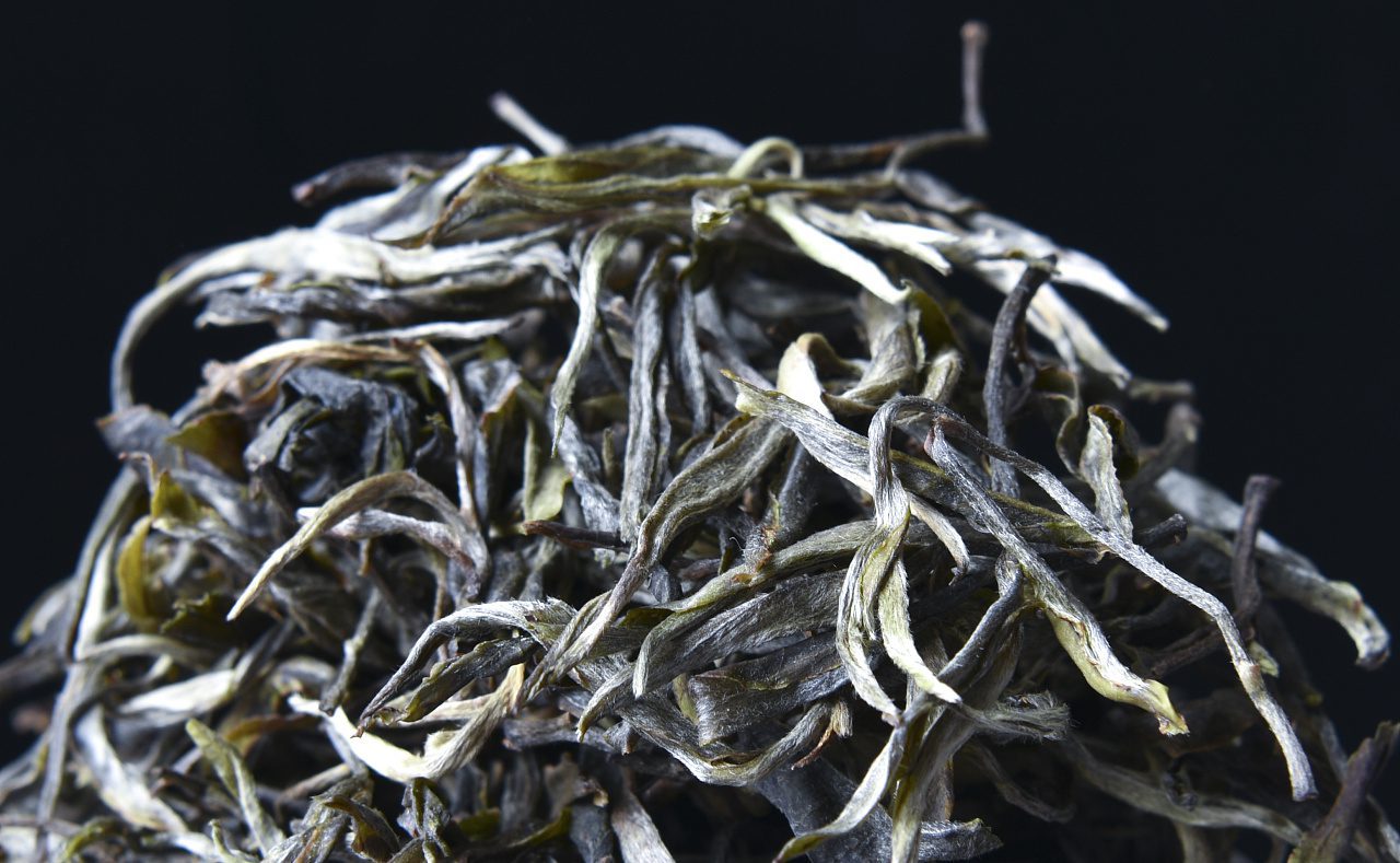 How to Brew Yunnan Ancient Tree Pu'er Tea?-1