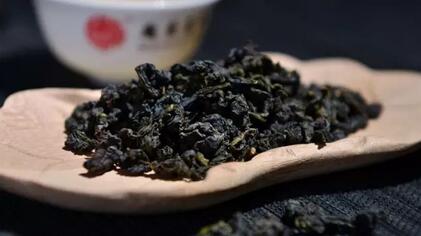 What are the nuances of tasting Tieguanyin tea?