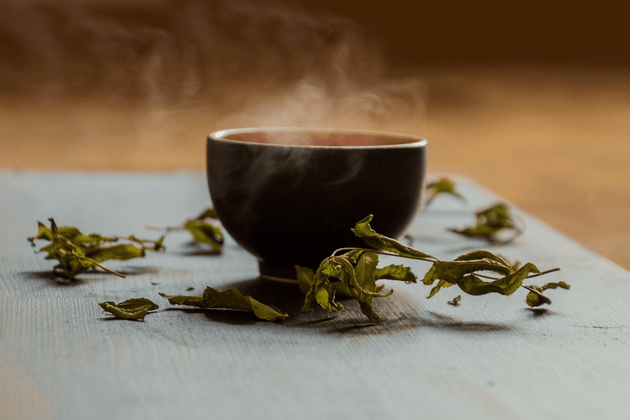 Tea Full Betrays, Wine Full Honors: Why Should Tea Not Be Poured Full?-1