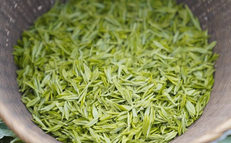 What are the grade characteristics of Longjing tea?-2