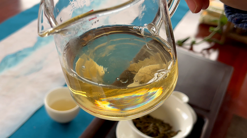 Features of Banshan Pu'er Tea and Brewing Method for Banshan Shengcha-14