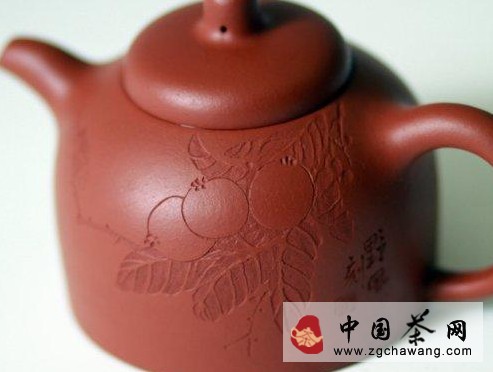 Why Choose a Yanguang Sand Purple Clay Teapot Now?-3