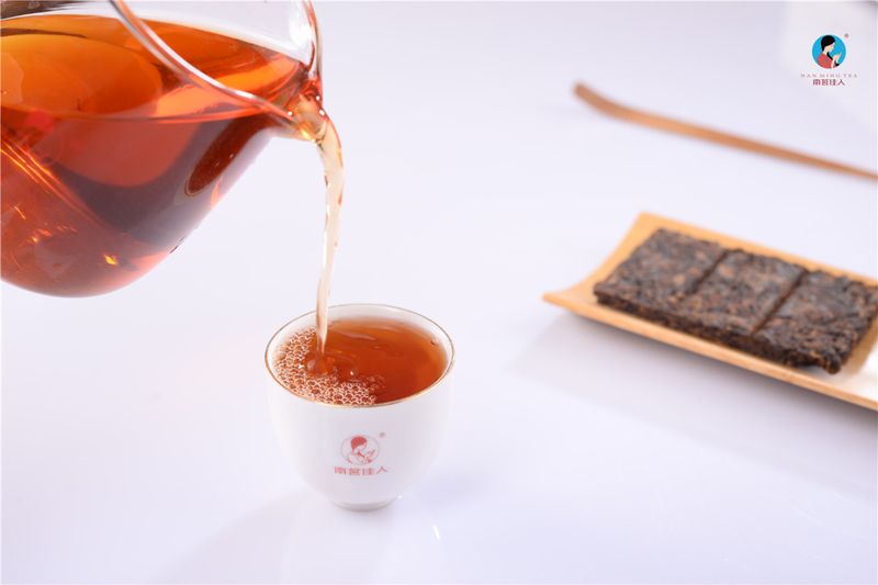 Which is More Suitable for Long-term Storage: Sheng Pu'er or Shou Pu'er?-3