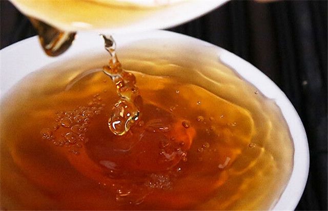 The Benefits and Effects of Dark Tea-3