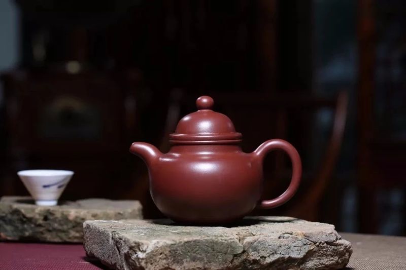 There are Three Levels of Nourishing a Purple Clay Teapot—Where Do You Stand?-1