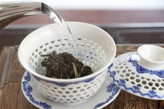 Heavy Water Taste in Your Tea? It Might Be Due to These Reasons!