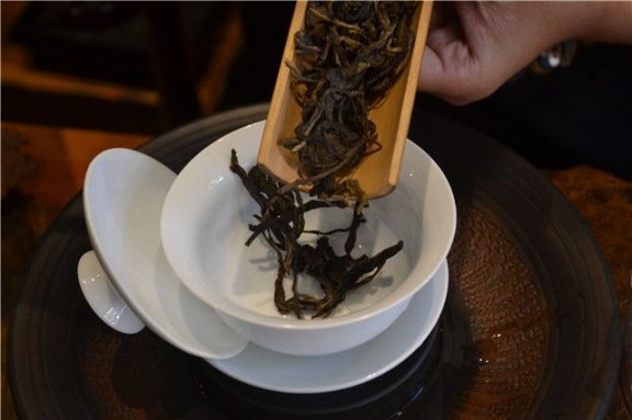 The Timing of Pouring Out the Tea Infusion is Crucial When Brewing Tea