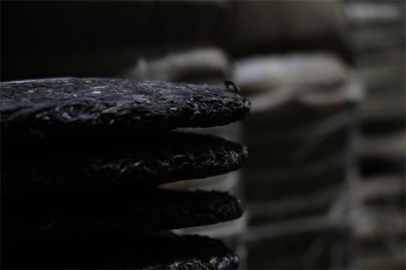 Is Pu’er Tea Cake More Valuable the Older It Gets?