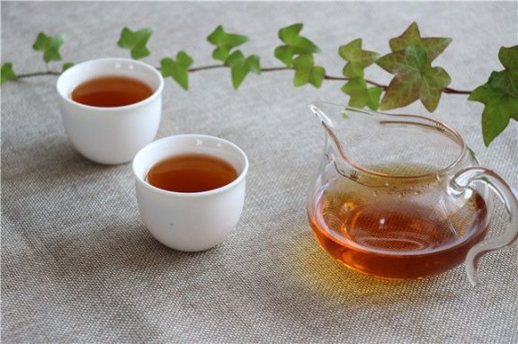 The Benefits and Effects of Black Tea