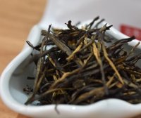 How Many Infusions Can Yunnan Black Tea Typically Stand?