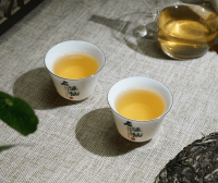 Puer Raw Tea: How to Enjoy This Aged and Richly Flavored Infusion