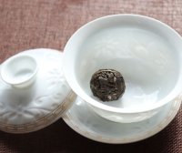 The Correct Method to Brew Pu’er Tea Dragon Pearls