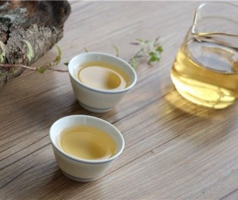 The Correct Way to Drink Raw Pu’er Tea