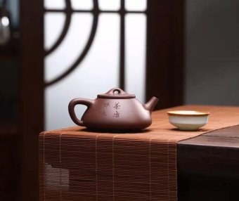 Nourishing a Teapot: Is it Good to Leave Tea Leaves and Infusion in the Pot Overnight?