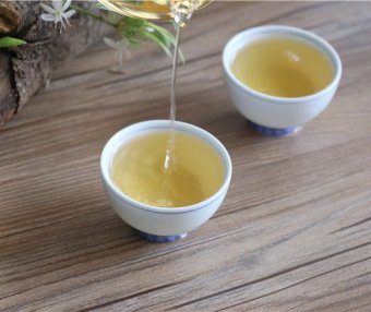 Features of the Ancient Tree Tea from Yi Wu Ban Gong