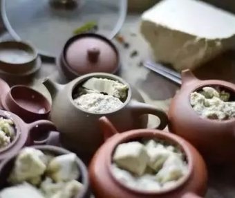 Is Tofu Boiling Necessary for the Initial Use of a Purple Clay Teapot?