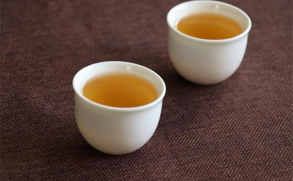 Spring Health Care: Two Teas to Drink