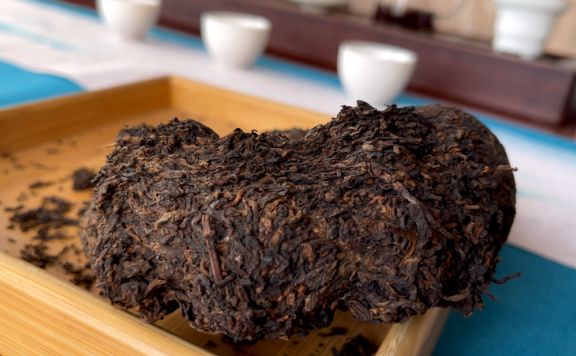 Puer Shoucha (Ripe Puer) – Is it Good to Brew with Boiling Water?