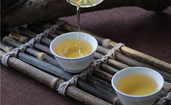 How to Drink Raw Pu’er Tea Properly