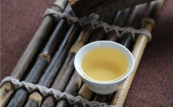 Features of the Ancient Tea Trees in Gafengzhai, Yiwu