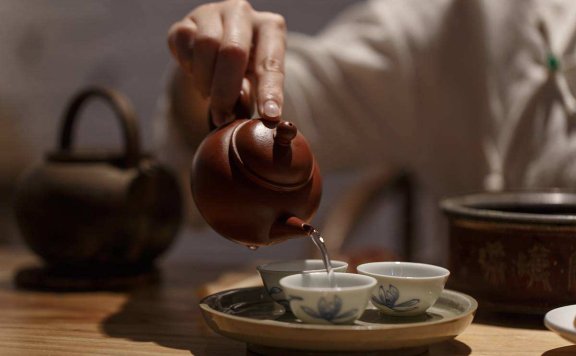 How to Brew Delicious Pu’er Tea in a 240cc Purple Clay Pot? — A Detailed Guide on Tea Quantity