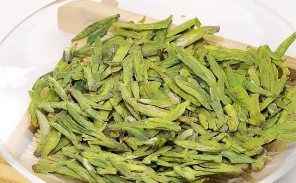 Which is better, West Lake Longjing or Dahongpao?