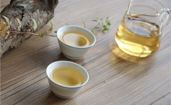 The Correct Way to Drink Raw Pu’er Tea