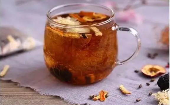 What Tea to Drink in Summer to Eliminate Cold and Dampness