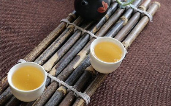 What Are the Taboos of Drinking Raw Pu’er Tea?