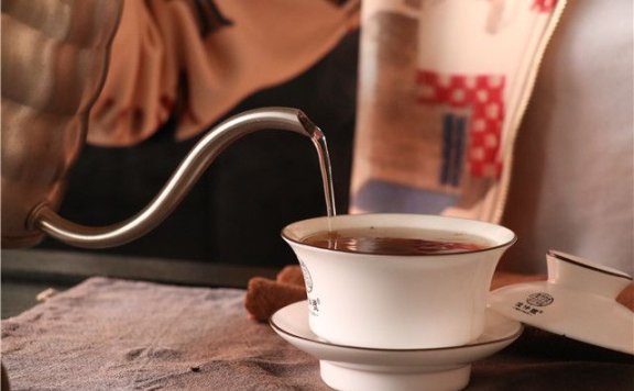 How to Drink Pu’er Tea and Its Benefits