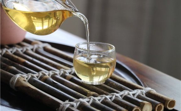 What is the Best Water Temperature for Brewing Sheng Pu’er?