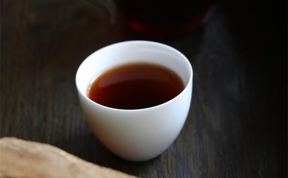 Tea Knowledge: Can Drinking Pu’er Tea Really Help with Weight Loss?