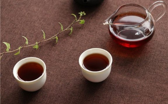 Is it Good for Your Health to Drink Ripe Pu’er Tea Daily?