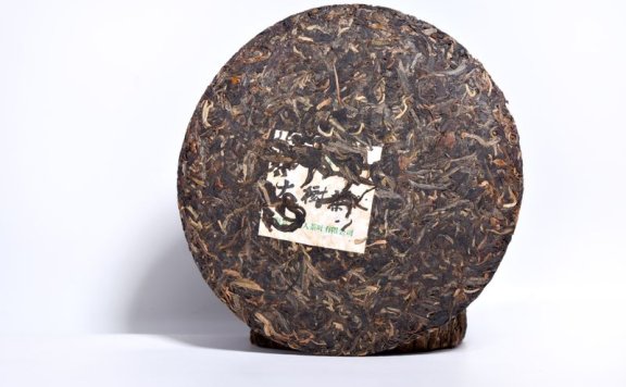 Differences Between Raw and Ripe Pu’er Tea